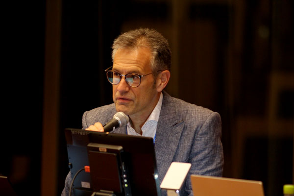 Advita Ortho Highlights New Research on AI-Generated Shoulder Digital Twins and Surgical Navigation at CAOS 2026 Laurent Angibaud