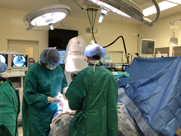 10 Year Anniversary Vantage Ankle, surgeons in surgery